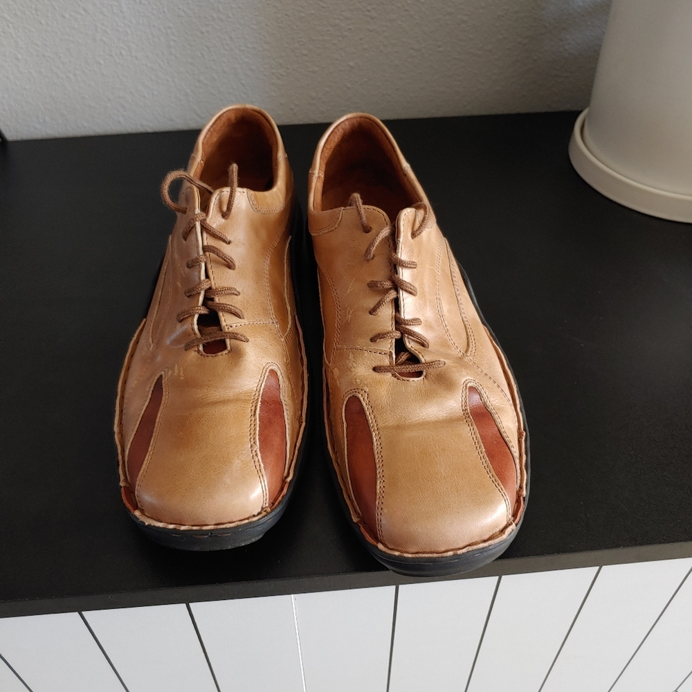 Josef Seibel Women's Brown Leather Oxfords